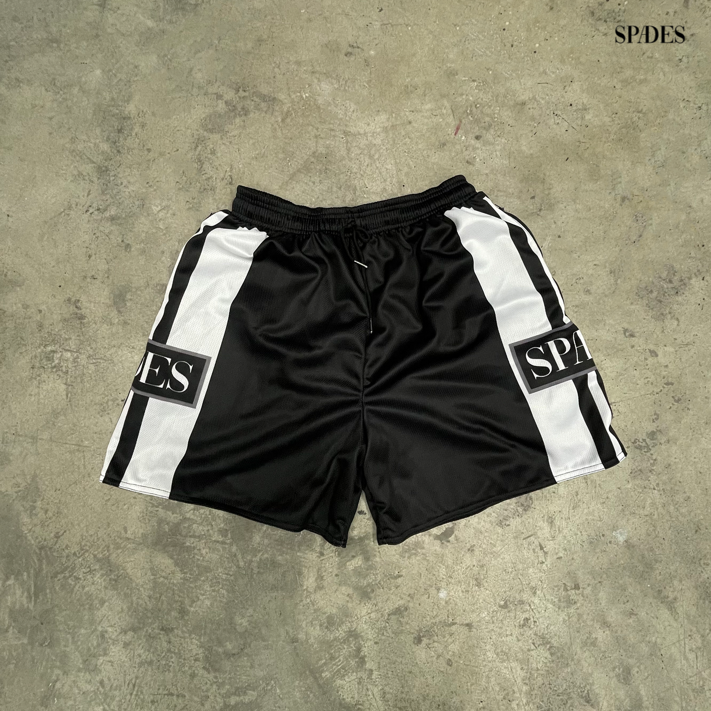 Off The Grid Black Mesh Shorts