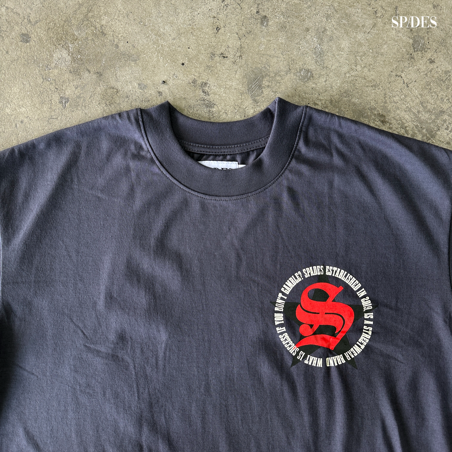 Grit Circle Signature Box Tee Gray