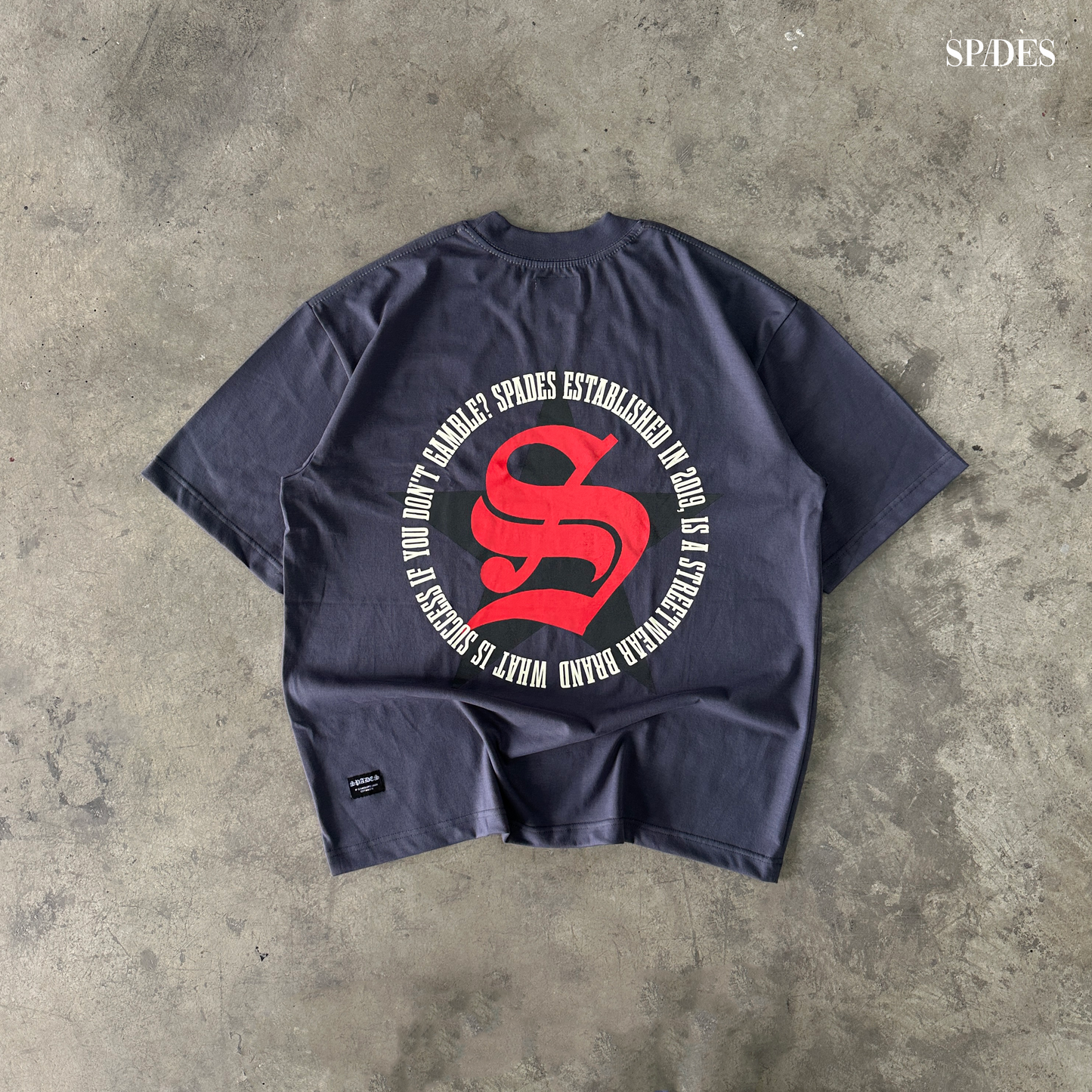 Grit Circle Signature Box Tee Gray