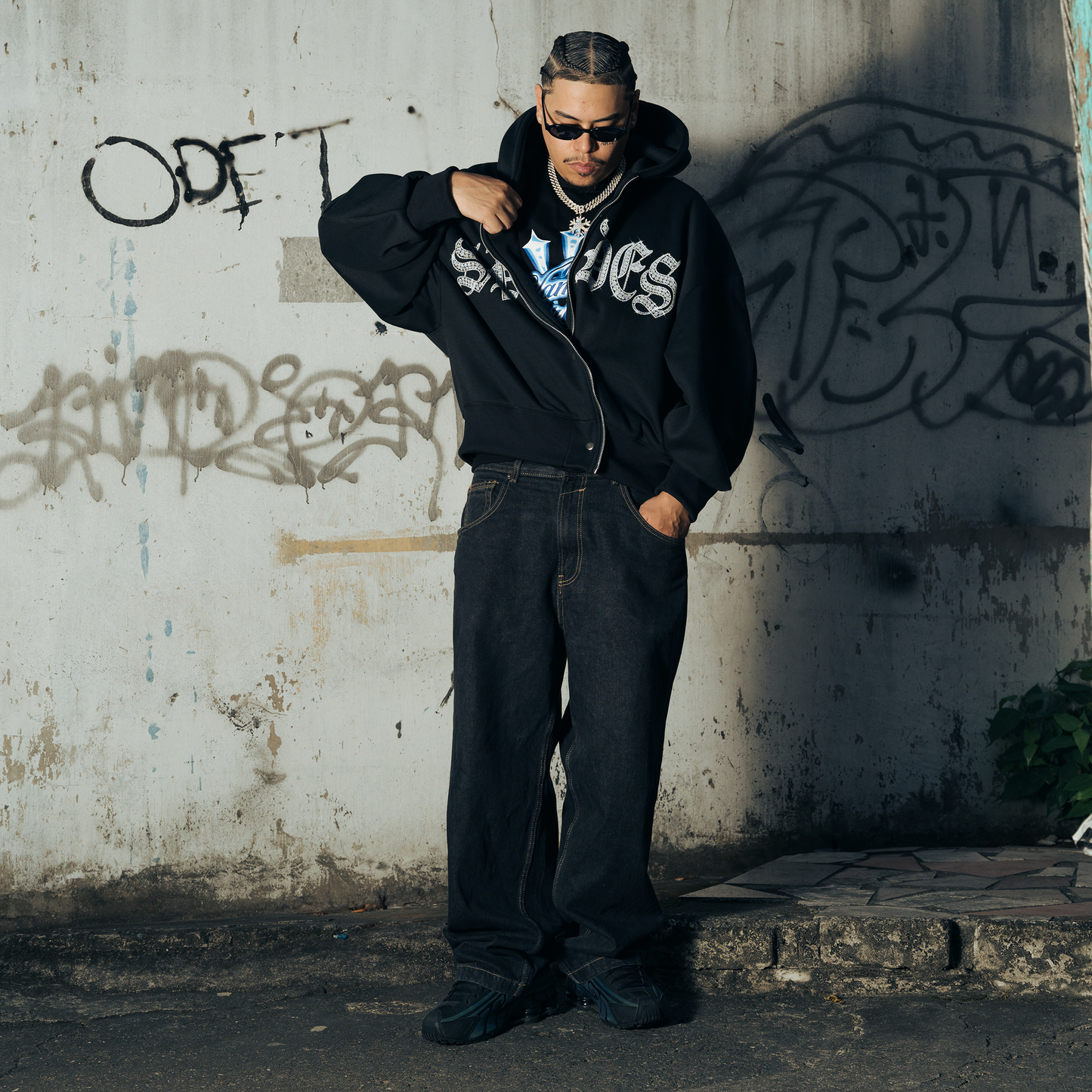Spades Glitter Throne Boxy Hoodie